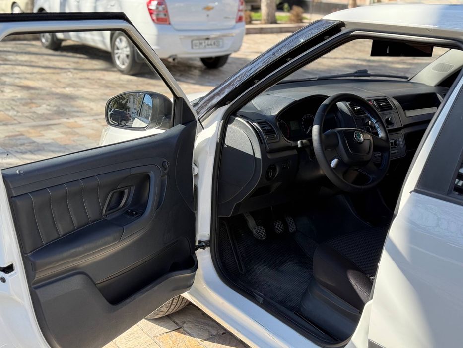 Skoda fabio 2009 йил