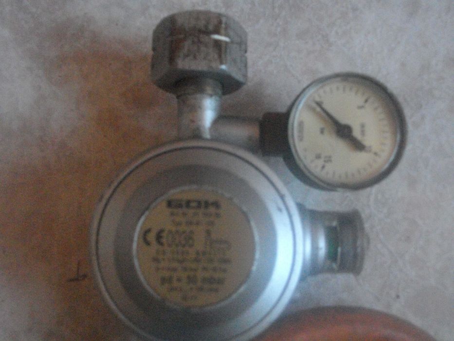 Газови Горелка Маркуч Вентил-Старо Качество/ Редуцир Вентил Газов-Герм