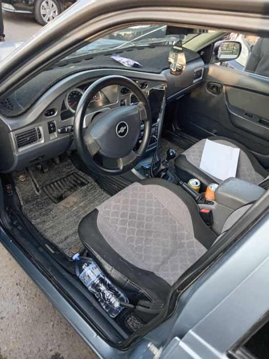 Автомобил сотилади