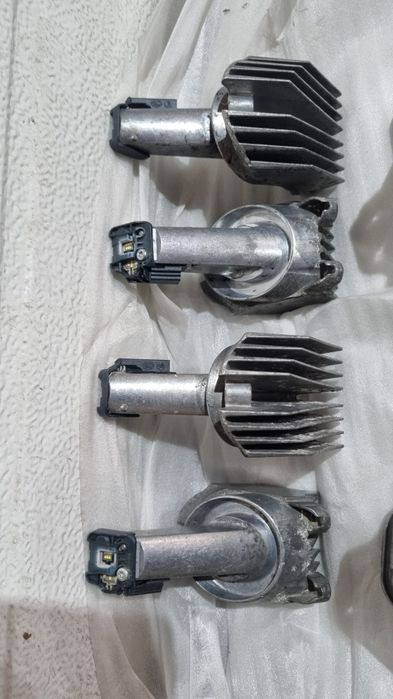 Far BMW F10 F11 Balasturi DROSERE Xenon Leduri VW Audi