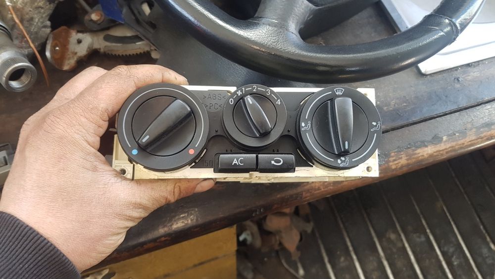 Педал газ потенциометър за голф 4 бора шкода октавиа 1.9 110кс