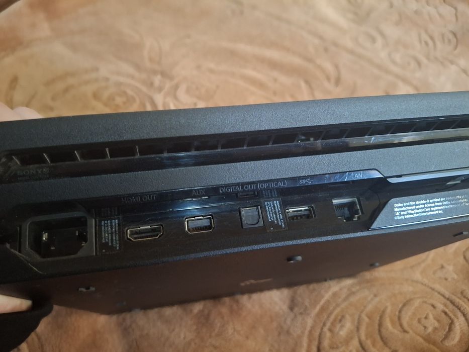 Ps 4  pro de vanzare