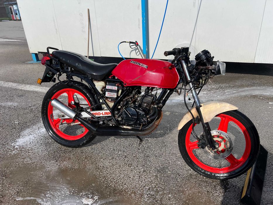 Мотор Honda NSR 50 RED на части