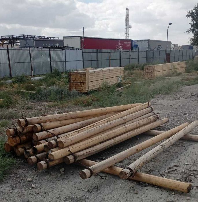 Стойка деревянная (круглая)