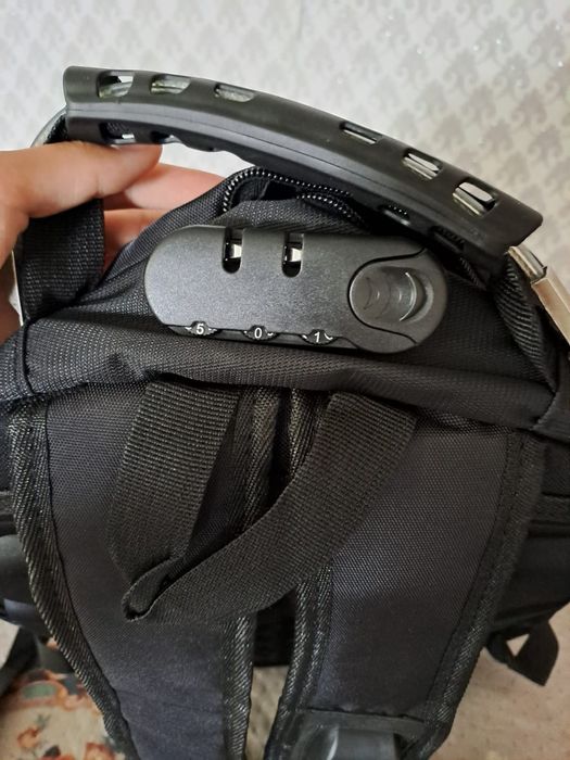 Продам школьные рюкзаки