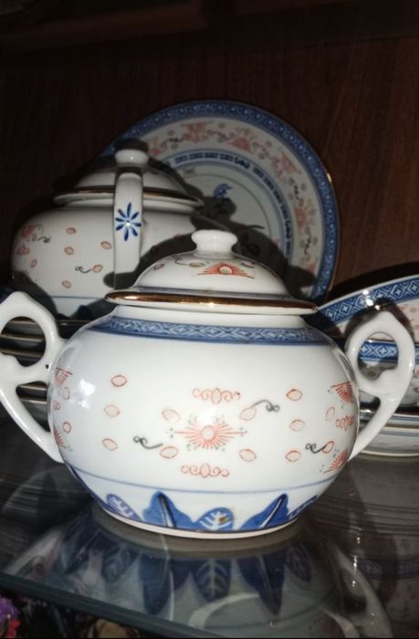 Сервиз чайный фарфор