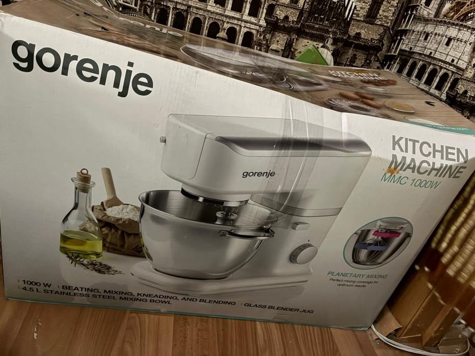 Кухонный комбайн KITCHEN MACHINE MMC 1000W