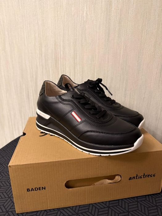 Турецкие кроссовки