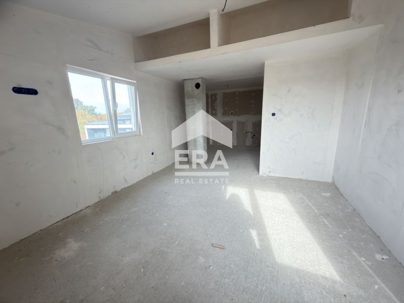 Продава се Къща в с. Доброглед, Област Варна - 160 кв.м за 1157 €/кв.м - Снимка #9