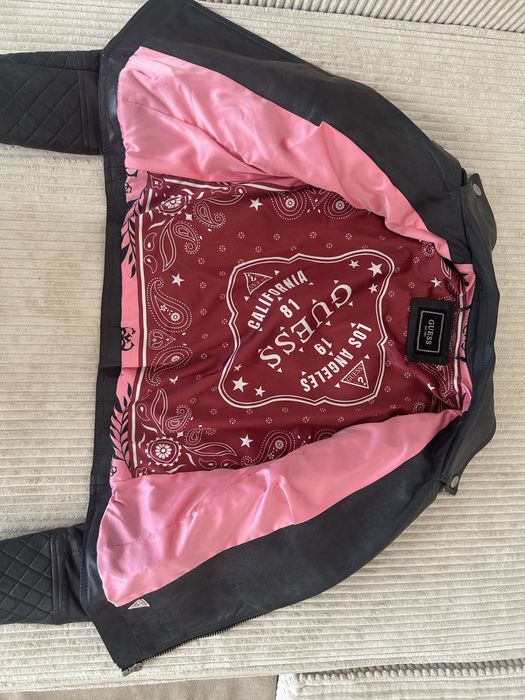 Дамско яке Guess XS