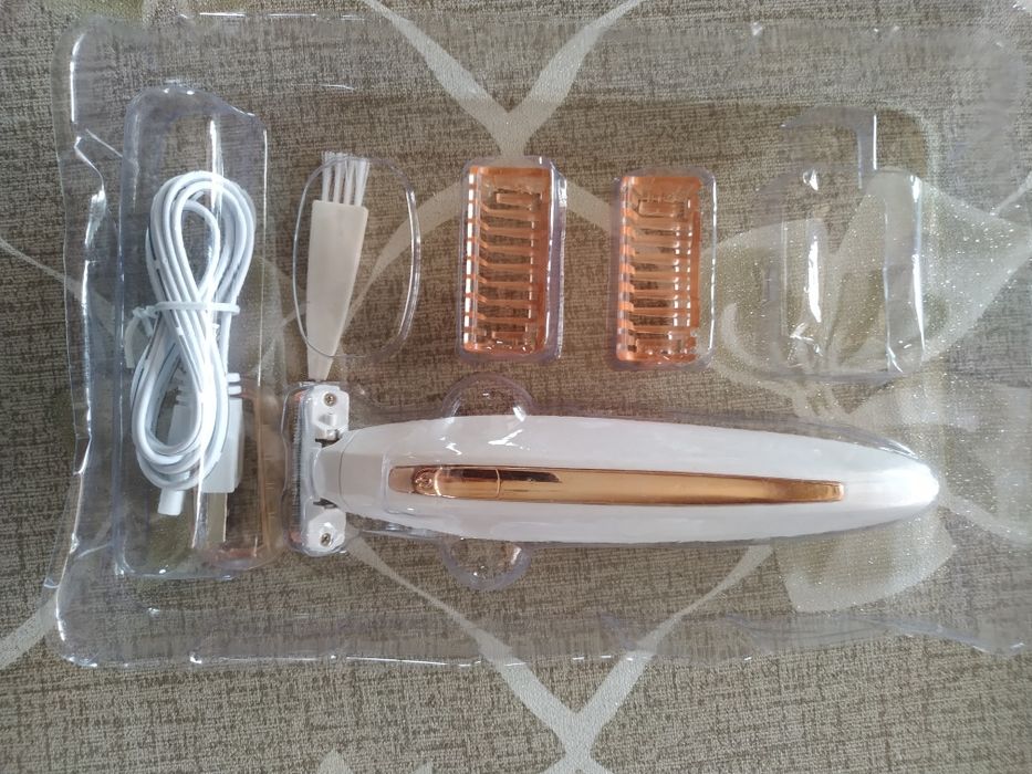 Дамска самобръсначка Нова