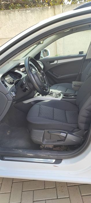 AUDI A4 Avant 2012 — imagine 5