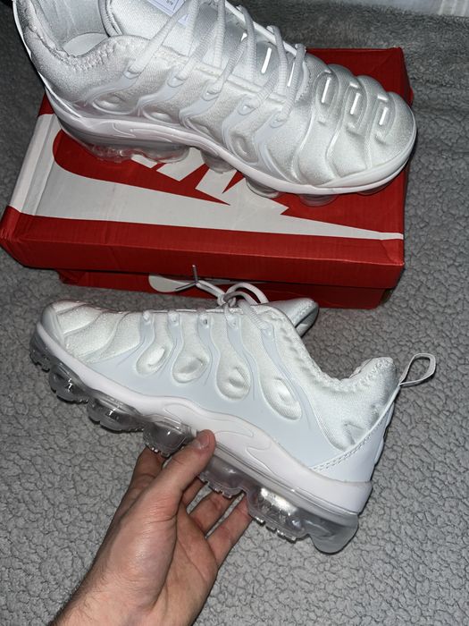 nike vapor max albi marimea 41