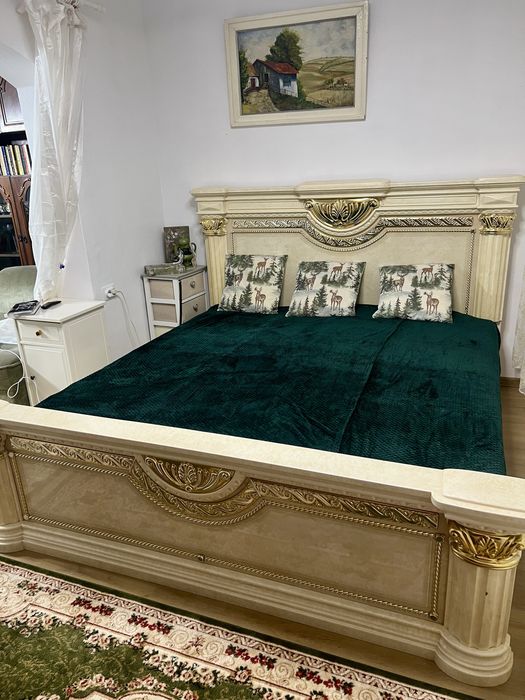 Pat de dormitor de vanzare