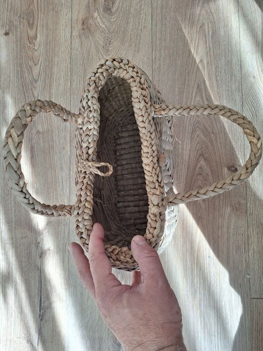 Плетена, сламена дамска чанта от 70-те