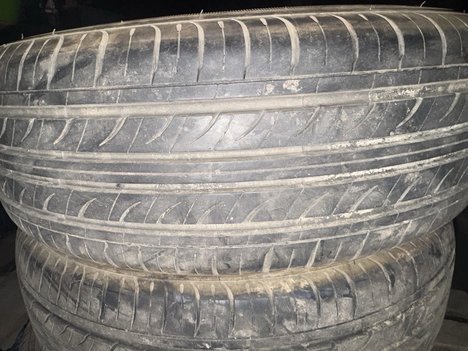 Продам шины 185/65/15