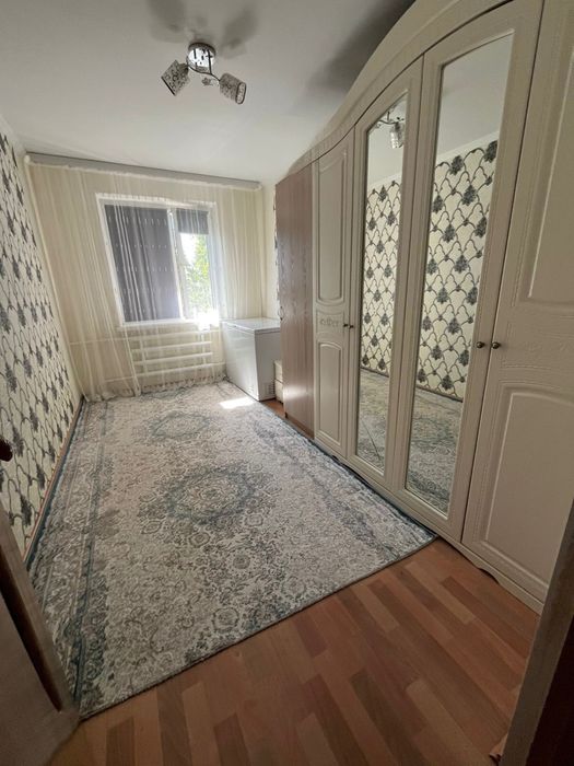 Продажа 4 комнатный квартир