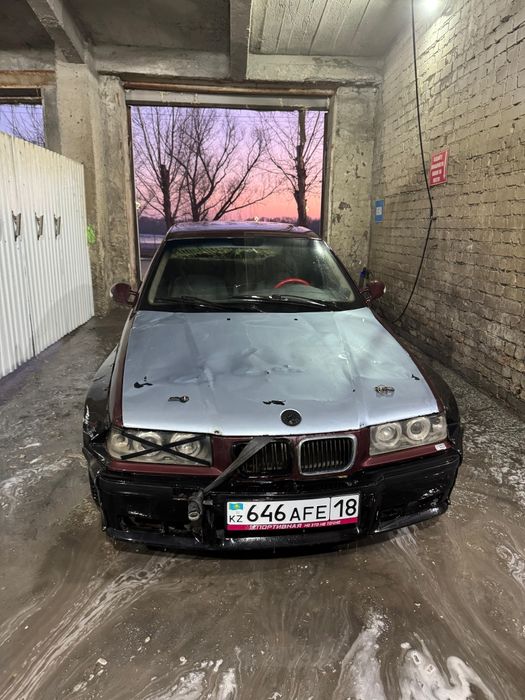 продам бмв е36 м50б20