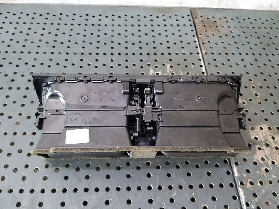 Grile ventilatie bord centrale audi a4 b8 8k 8t2820951d
