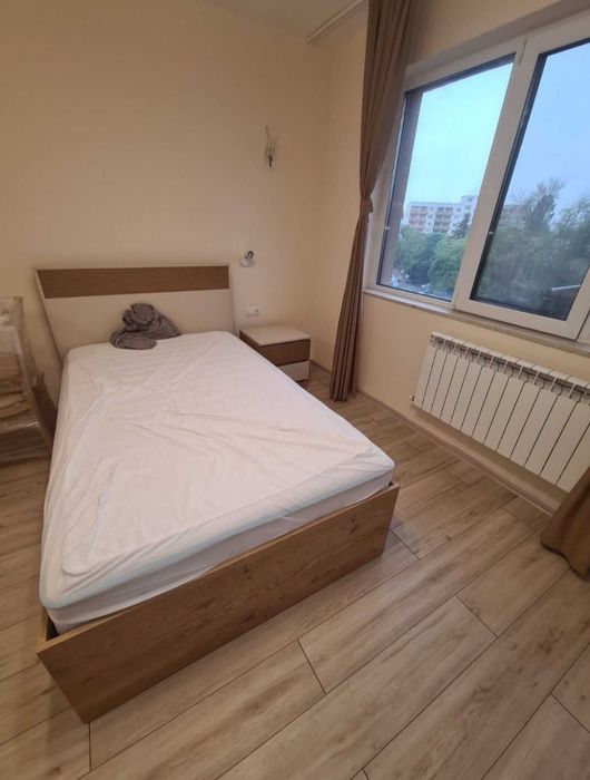 Дава се под наем Едностаен апартамент в София, Студентски град - 35 кв.м за 408 € - Снимка #2