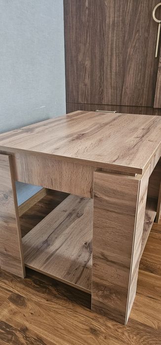 Стол журнальный новый