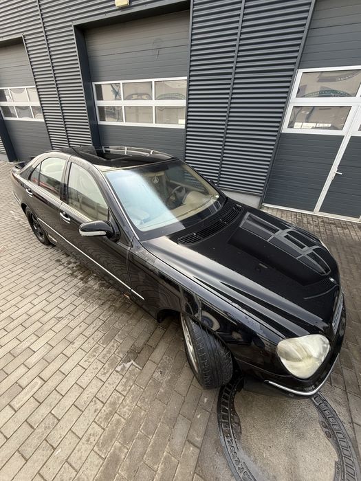Mercedes-Benz S430 *Pentru Piese*