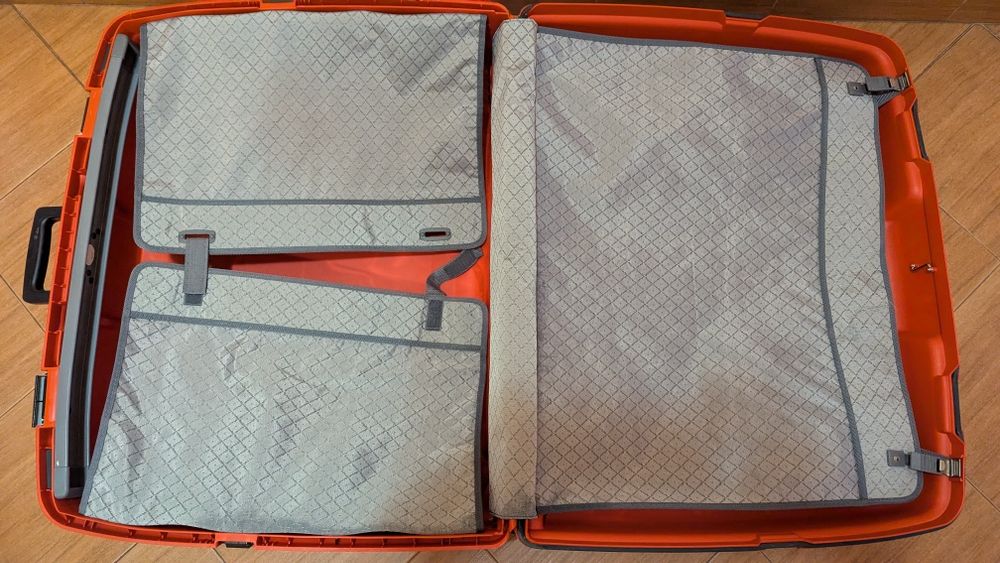 Пътнически куфар 70см