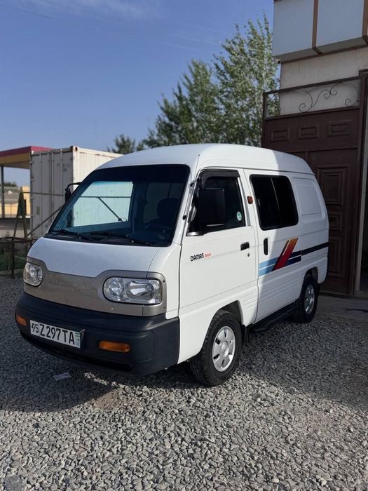 Damas kombi sotiladi.