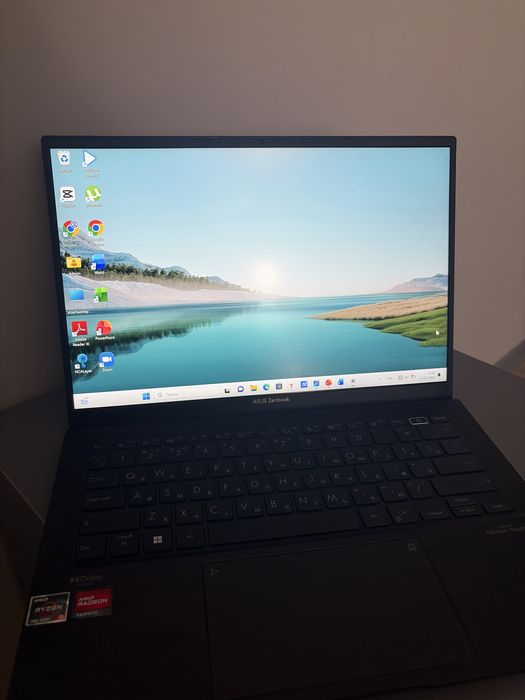Asus Zenbook новый