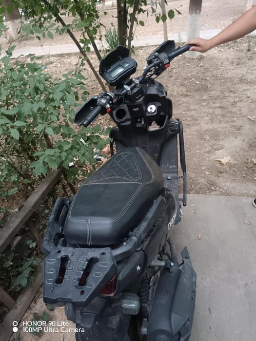 Skuter tank 150 cc benzin