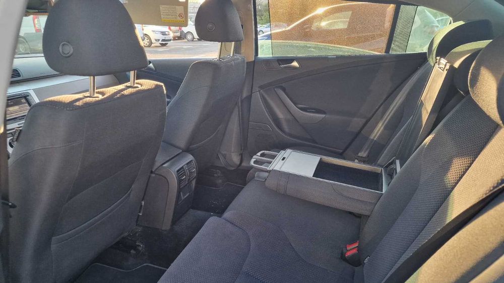 VOLKSWAGEN Passat 2010 — imagine 4