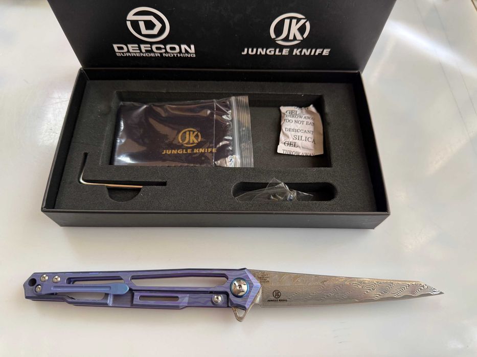 ножове Defcon Jungle Knife – Титан, Дамаск и D2