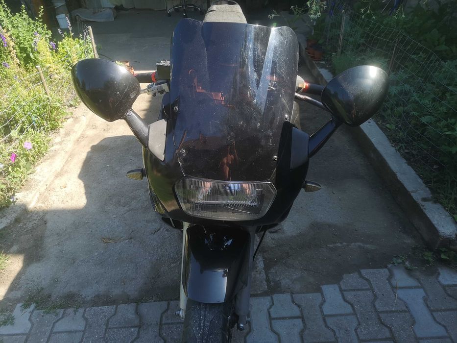 Motocicleta Suzuki GSX750F