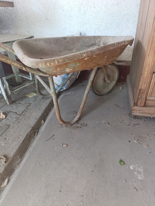 Тачка для стройки