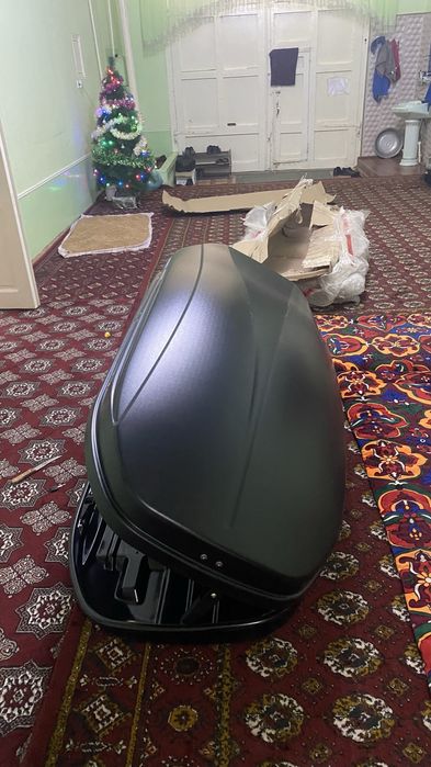 Avtobox mashina tepasidaki box