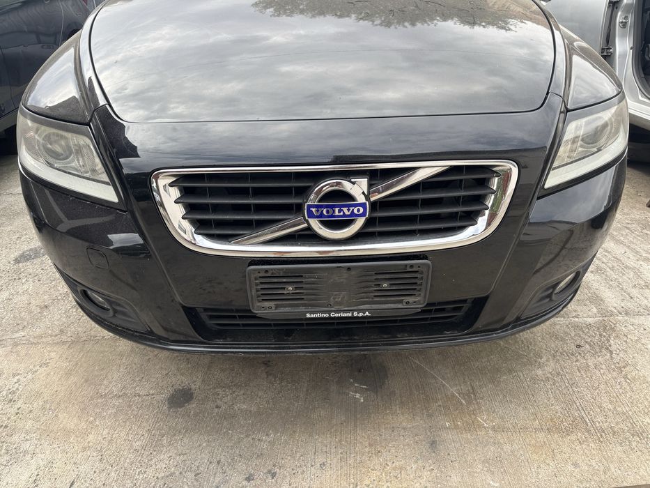 Usi stanga  față si spate dreapta față si spate volvo v50 break