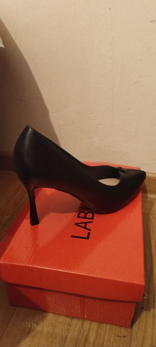 Туфли женская шпилька