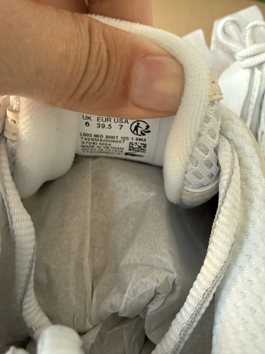 Продам  кроссы Lacoste L003 Neo Shot