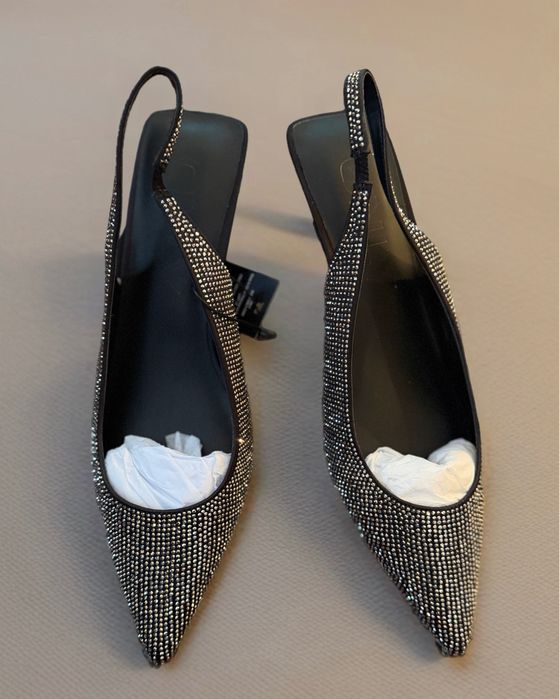 Блестящи официални обувки ONLY 41 номер