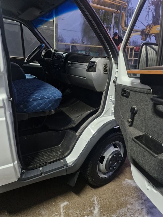 Продам газель 3302