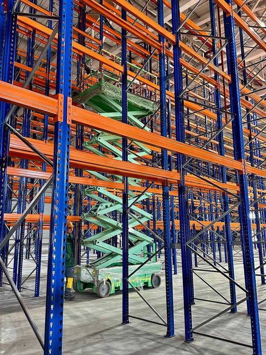 Подъемник ножничный электрический от 8 до 16 метров в АРЕНДУ