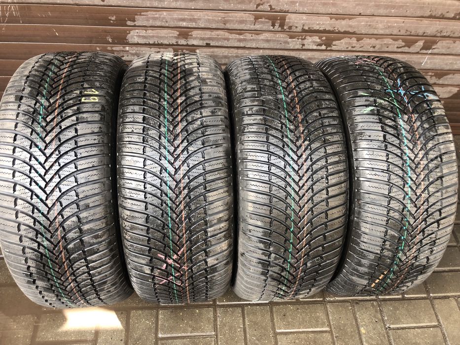 255/55/18 новые шины из Германии