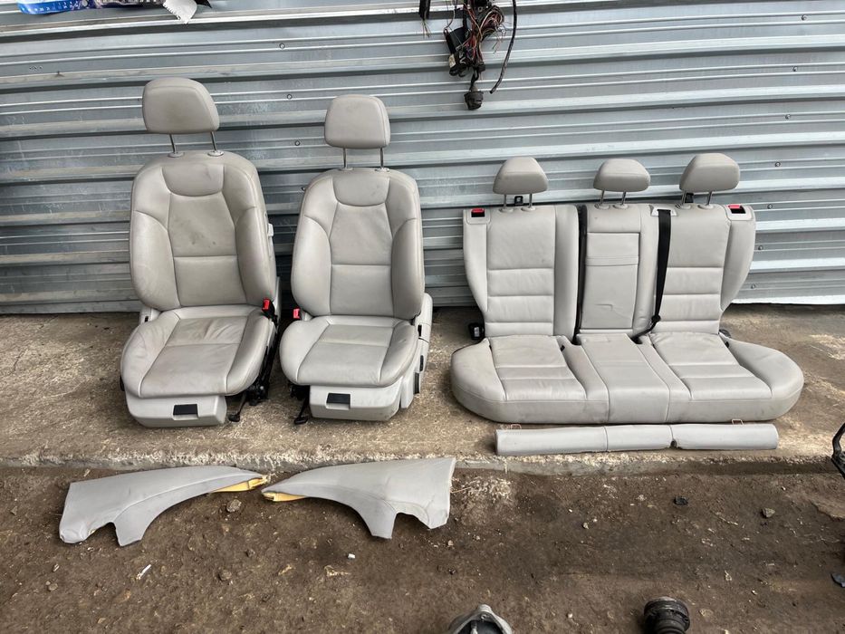Кожен салон за Mercedes-Benz W204 комби сив подгрев ном 777
