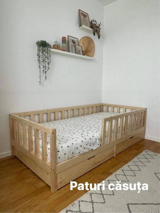 Pat casuta din lemn masiv -montessori-