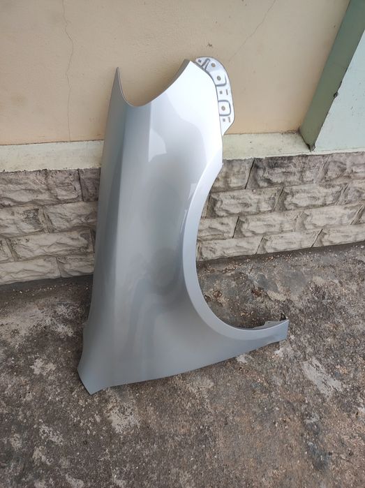 Aripa  VW Golf 6 gri La7w