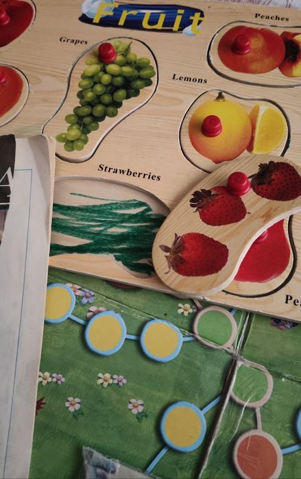 Продам игры,книги для детей.