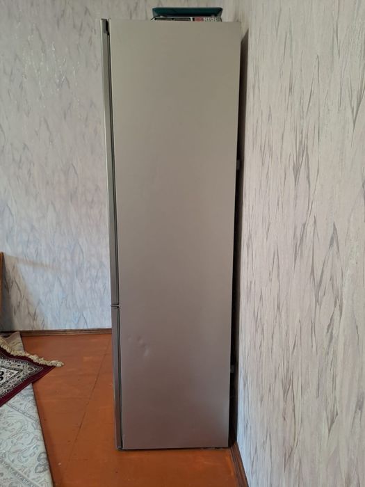 Холодильник сатылады