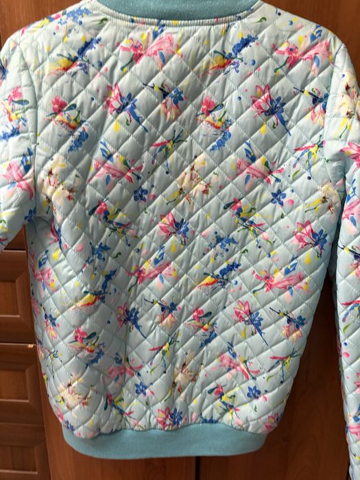 Весення куртка для девочки