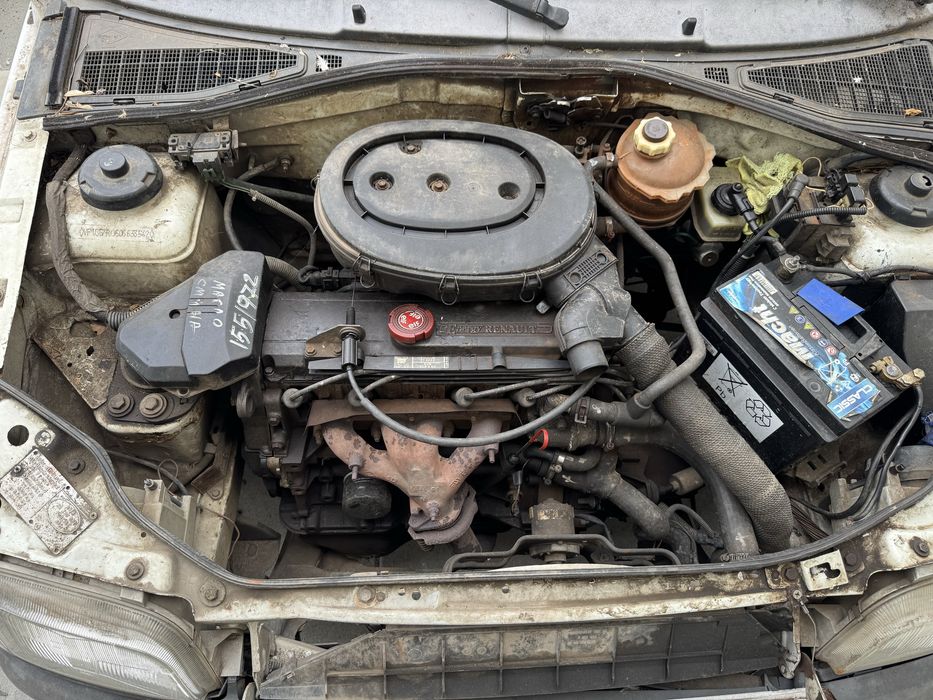 Renault Clio 1.2i 58hp 1991г На Части