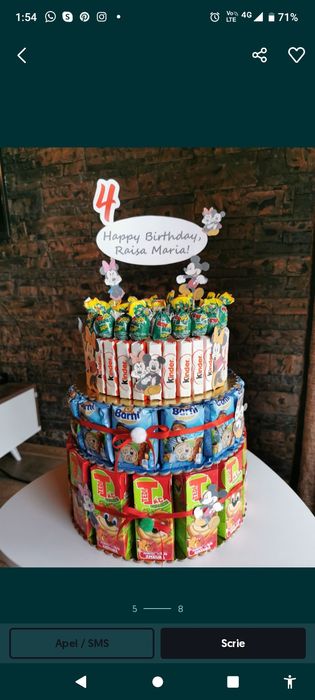 Tort din dulciuri ambalate